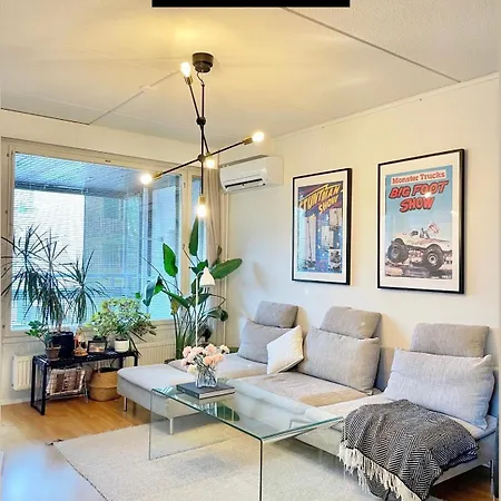 منزل للإقامة King-size Bed Private In Shared Near Sello